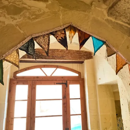 The Honeypot Santu Pietru